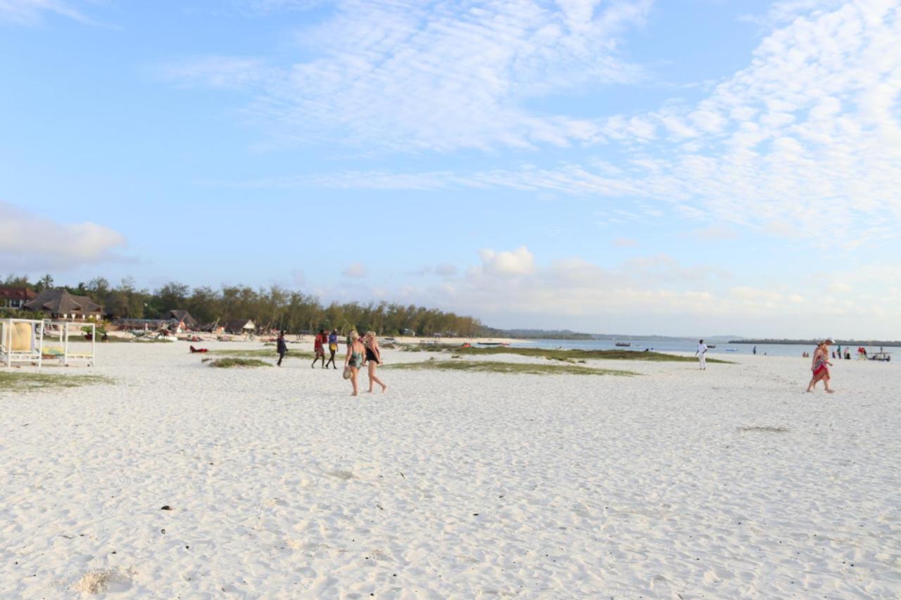 Mocco Beach Villa Kendwa Exterior photo